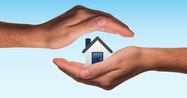 Вижте каталога ни с продажби на имоти 13 от Remax Вижте каталога ни с продажби на имоти 13