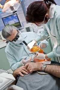 Оферти за Dental Implants 13
