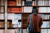 стари книги - 24491 - огромно разнообразие 
